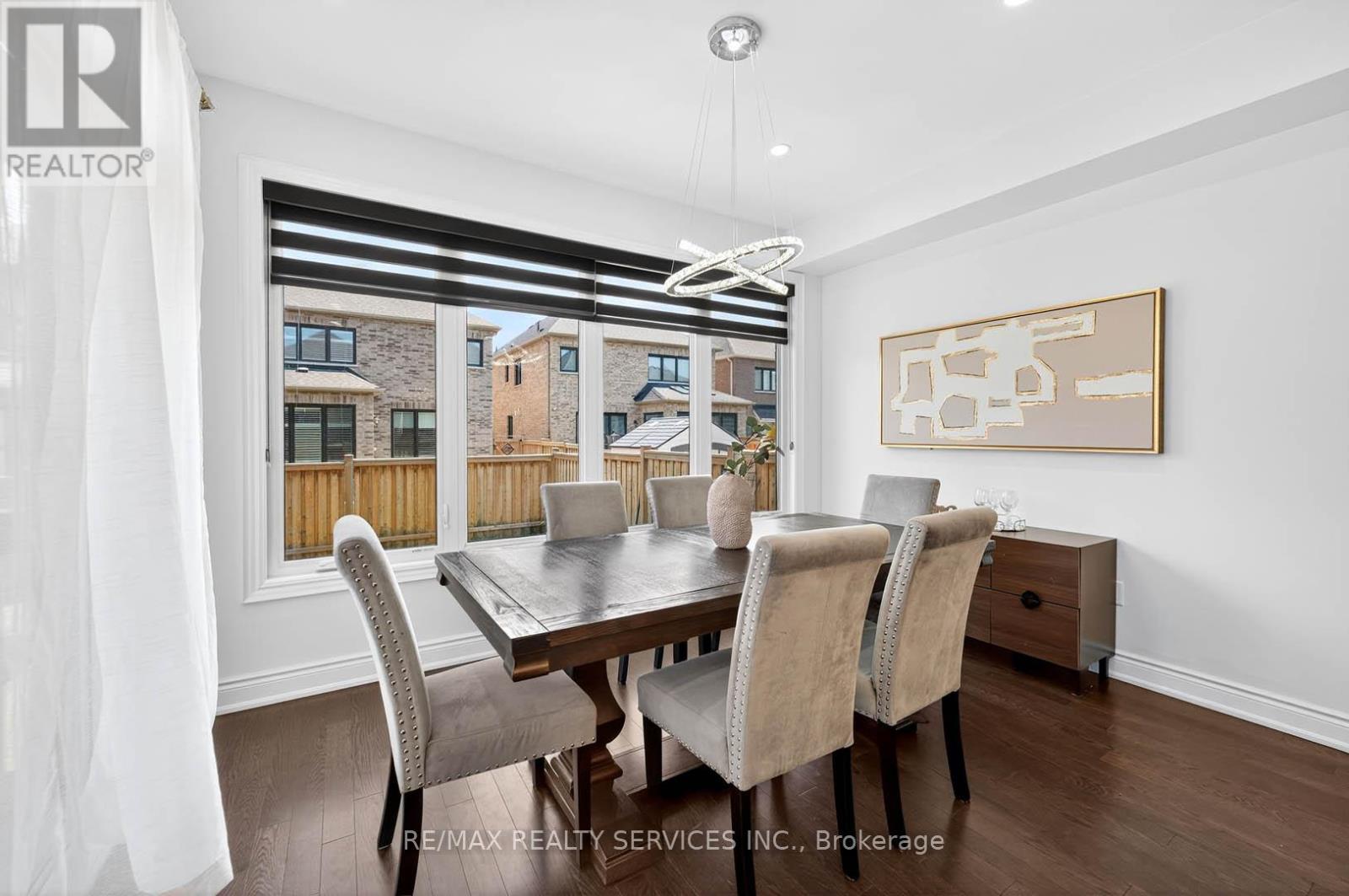 Photo 14 of 16 Workgreen Park Way, Brampton ON