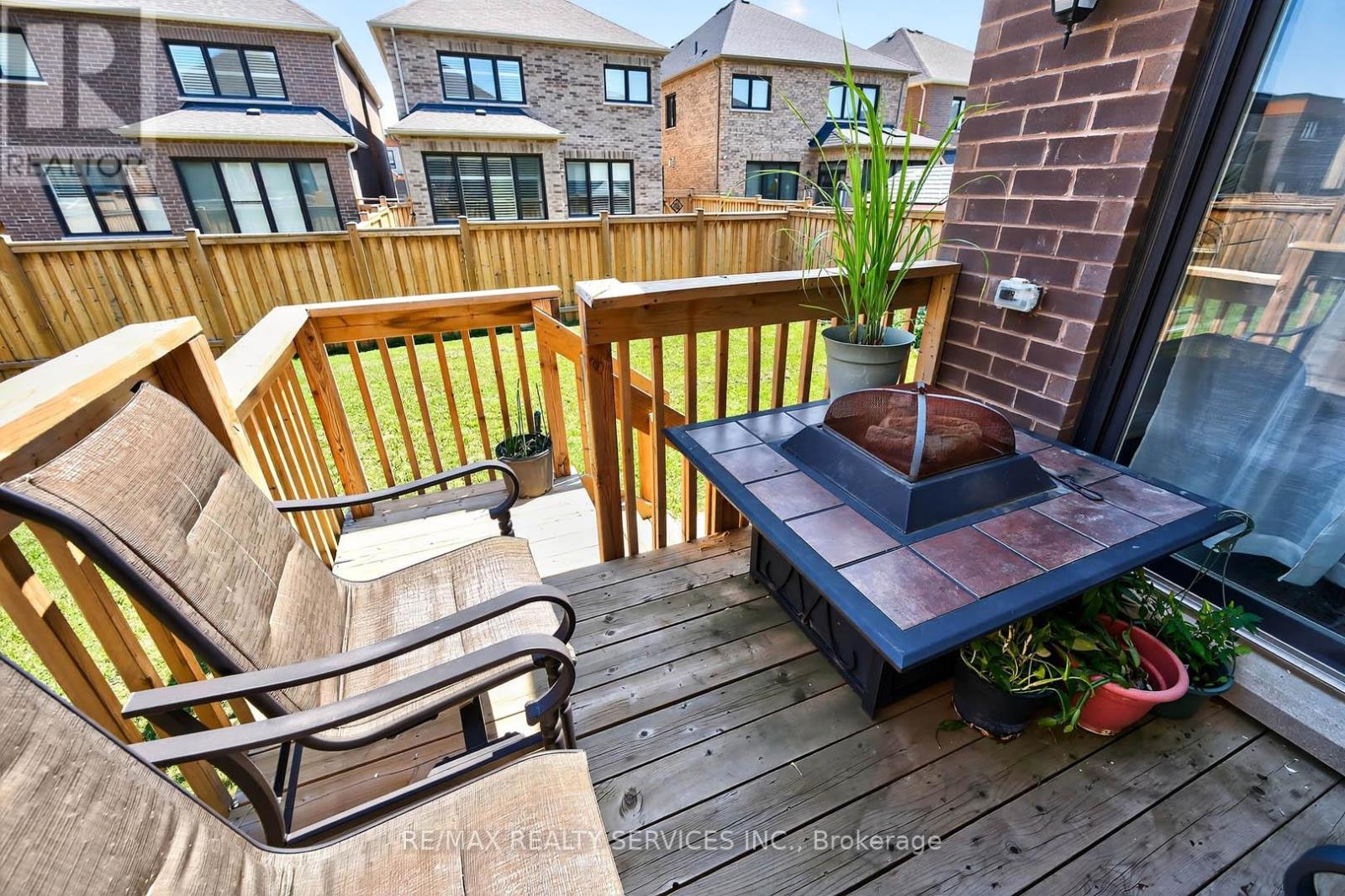 Photo 31 of 16 Workgreen Park Way, Brampton ON