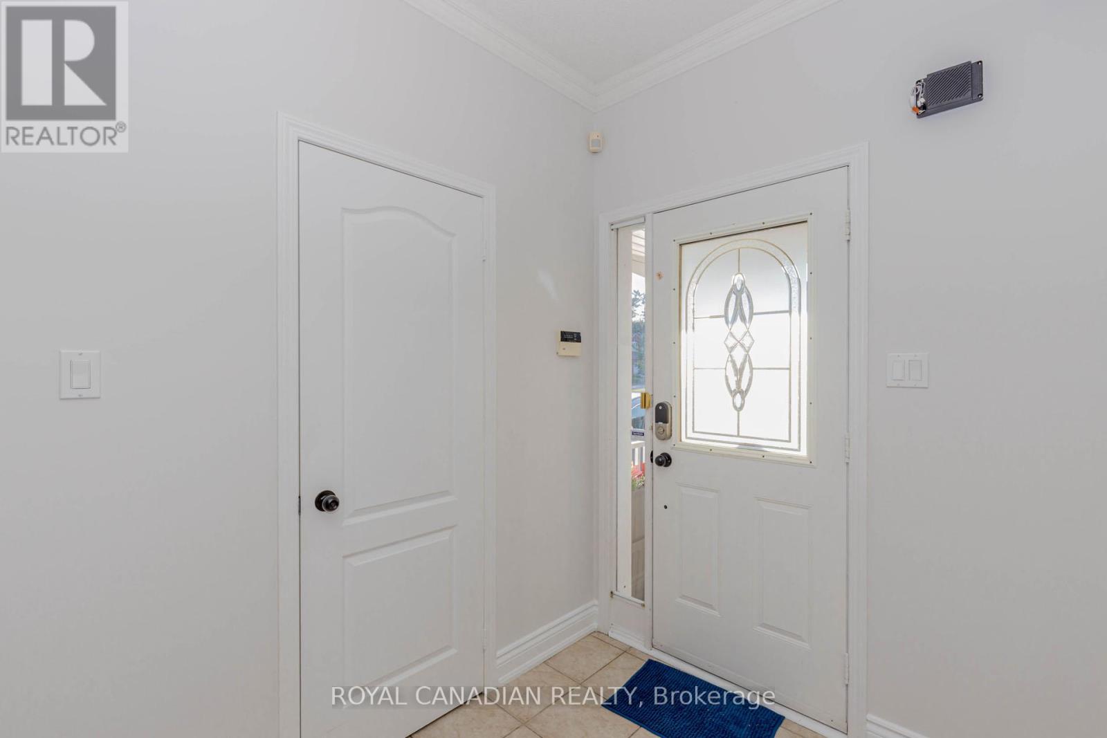 Photo 44 of 5180 Blue Spruce Avenue, Burlington ON