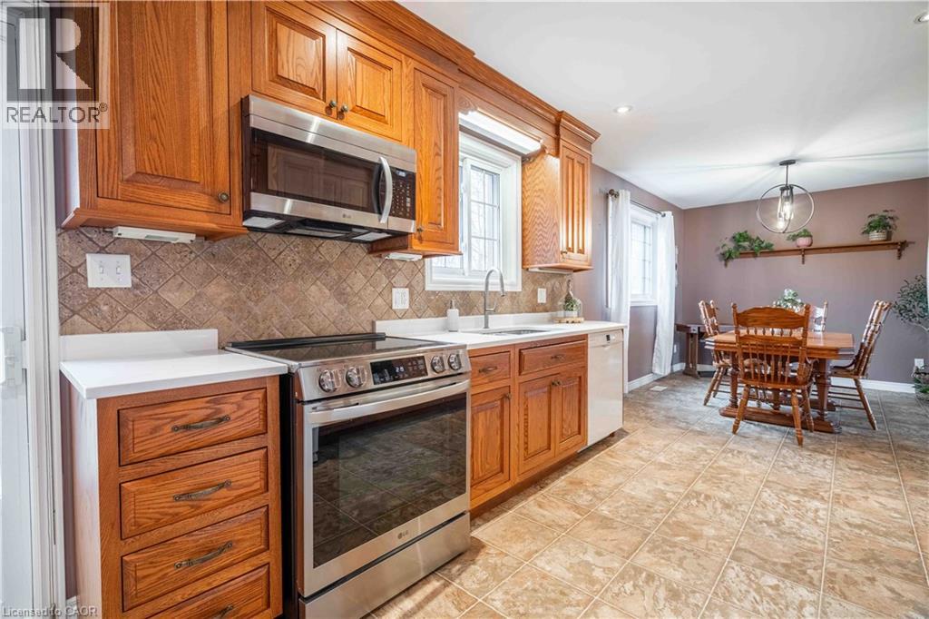 Photo 50 of 278 Morrison Drive, Caledonia ON