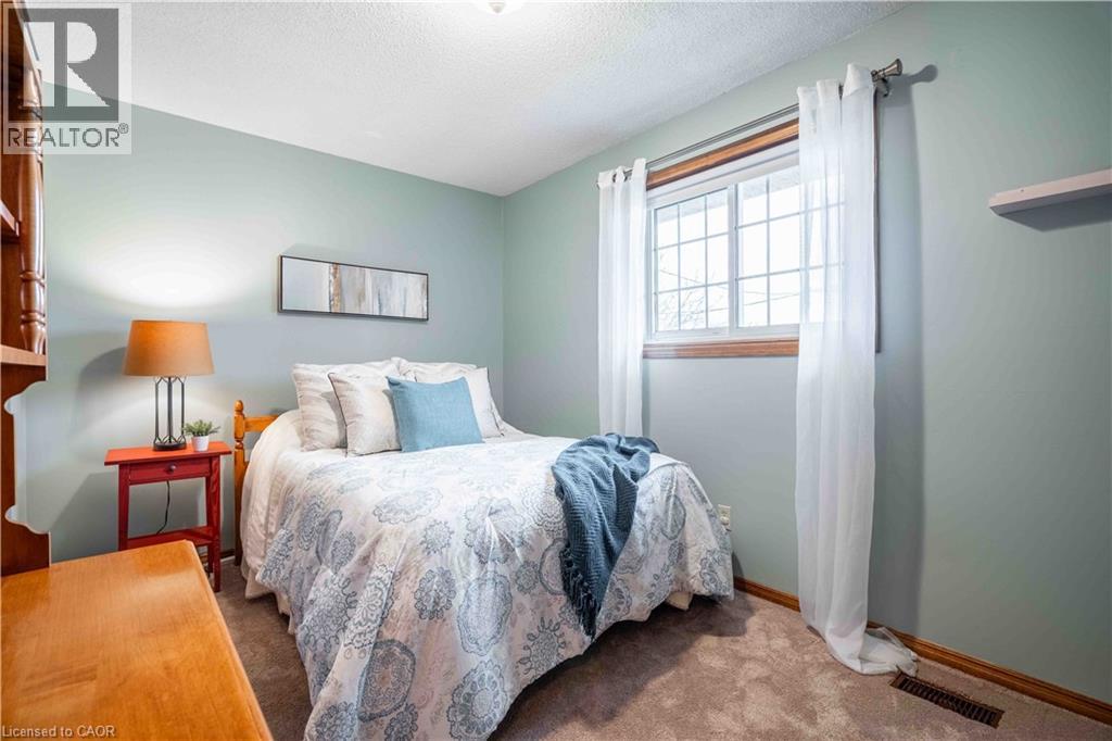 Photo 34 of 278 Morrison Drive, Caledonia ON