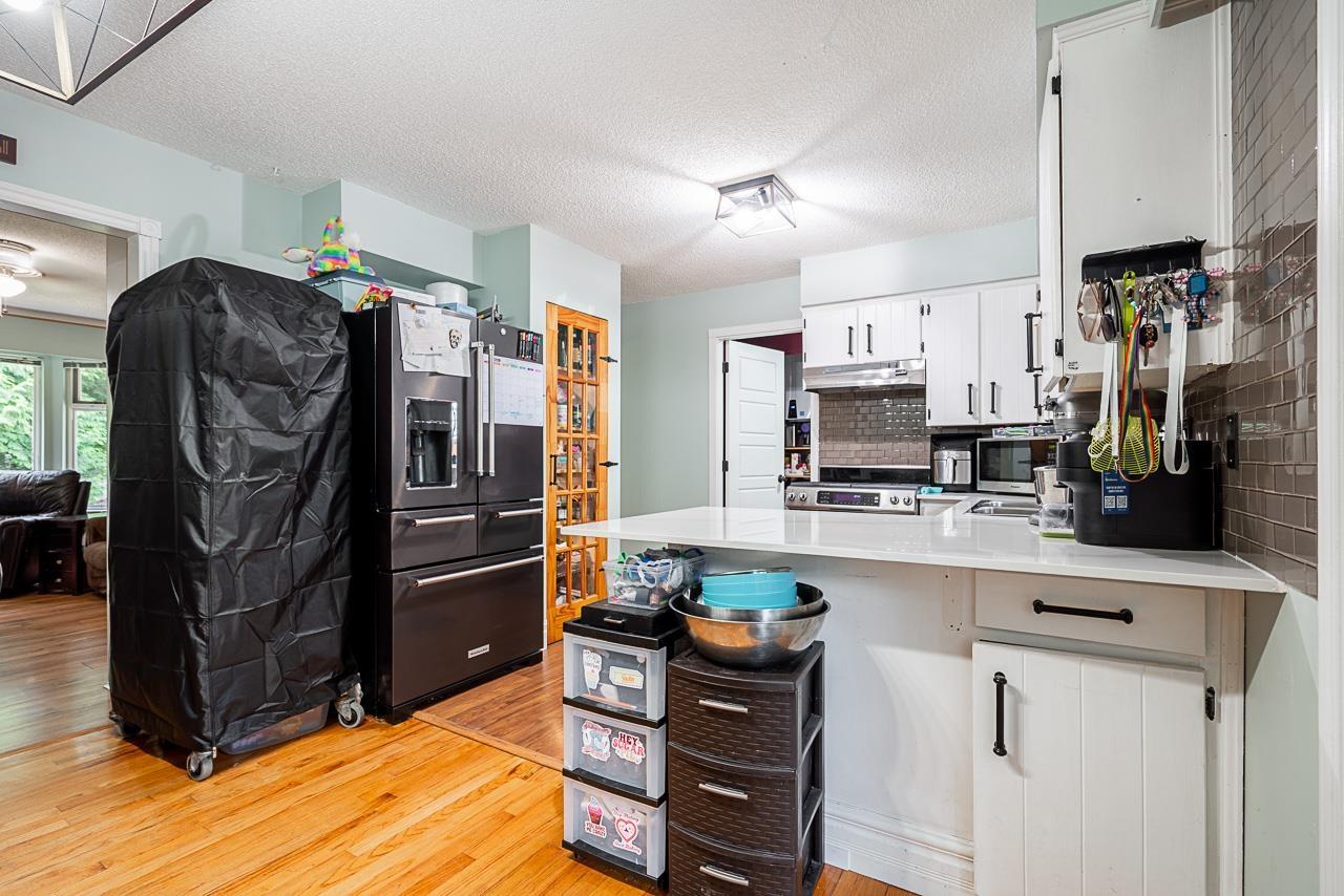 Photo 8 of 3890 200 Street, Langley BC