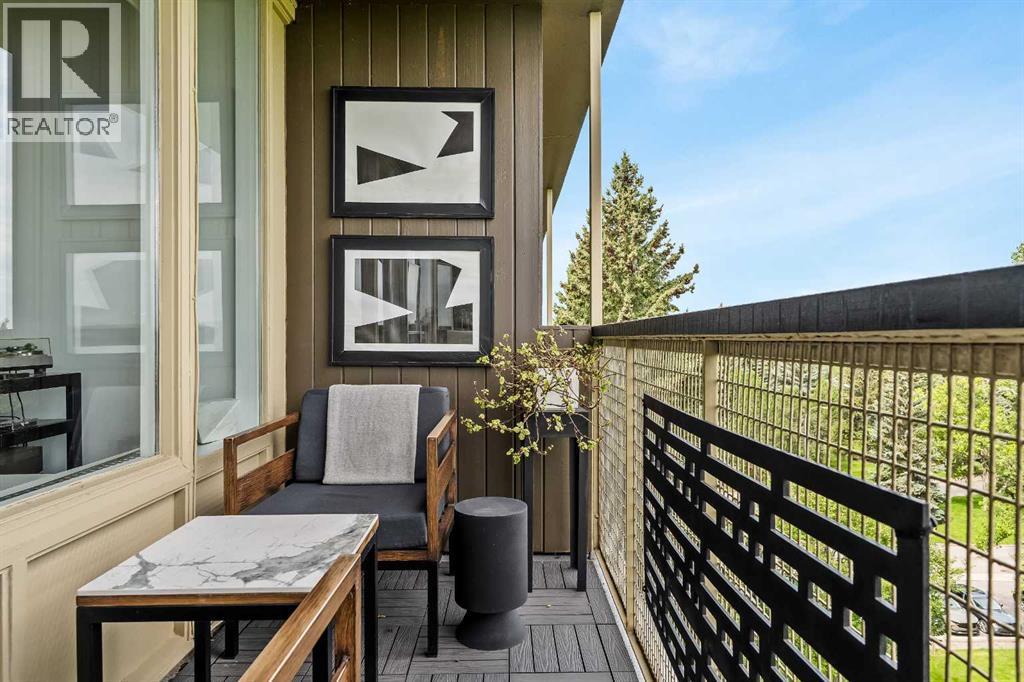 Single Family House for Sale in   Rideau Place SW Rideau Park Calgary 