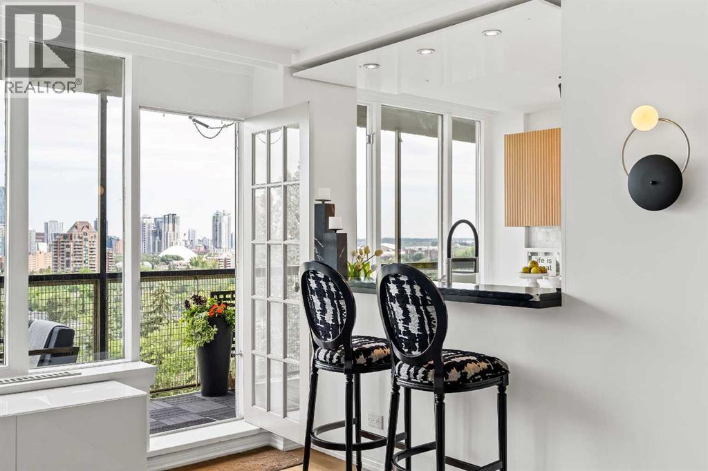Single Family House for Sale in   Rideau Place SW Rideau Park Calgary 
