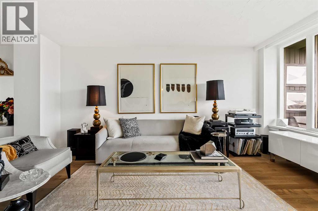 Single Family House for Sale in   Rideau Place SW Rideau Park Calgary 