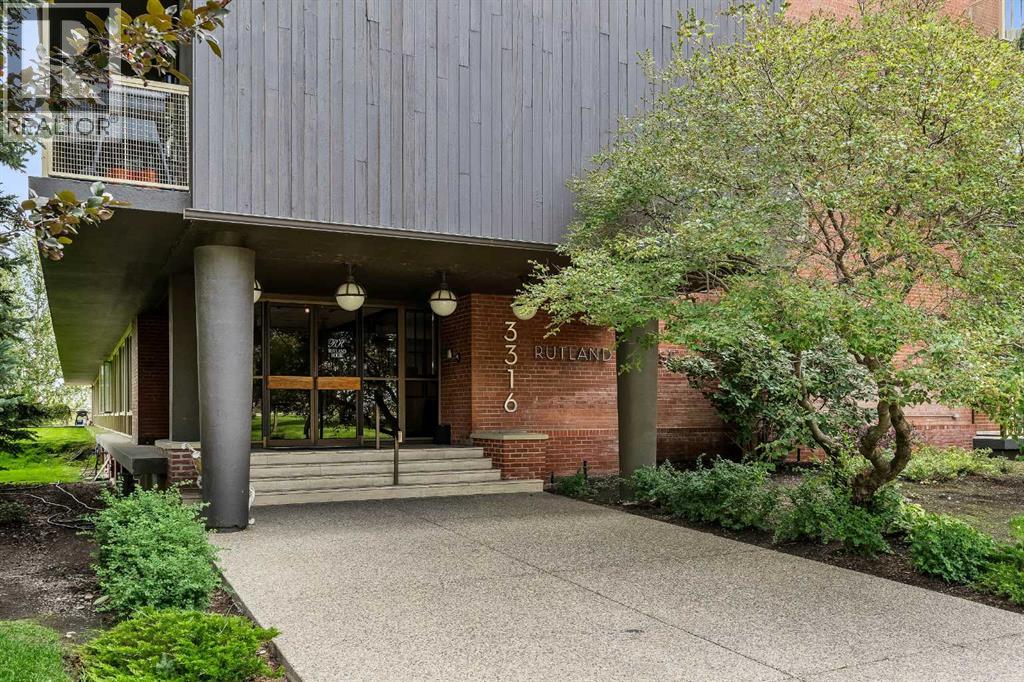 Single Family House for Sale in   Rideau Place SW Rideau Park Calgary 