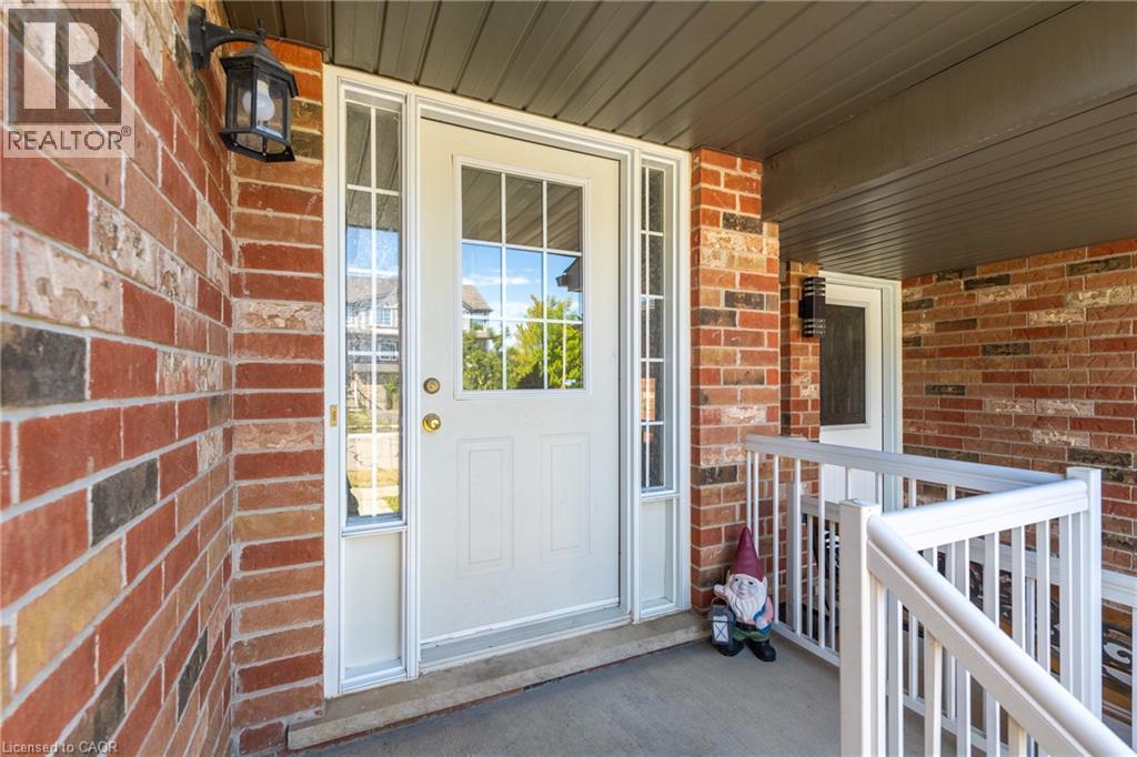 Photo 30 of 61 Madeleine Street, Kitchener ON