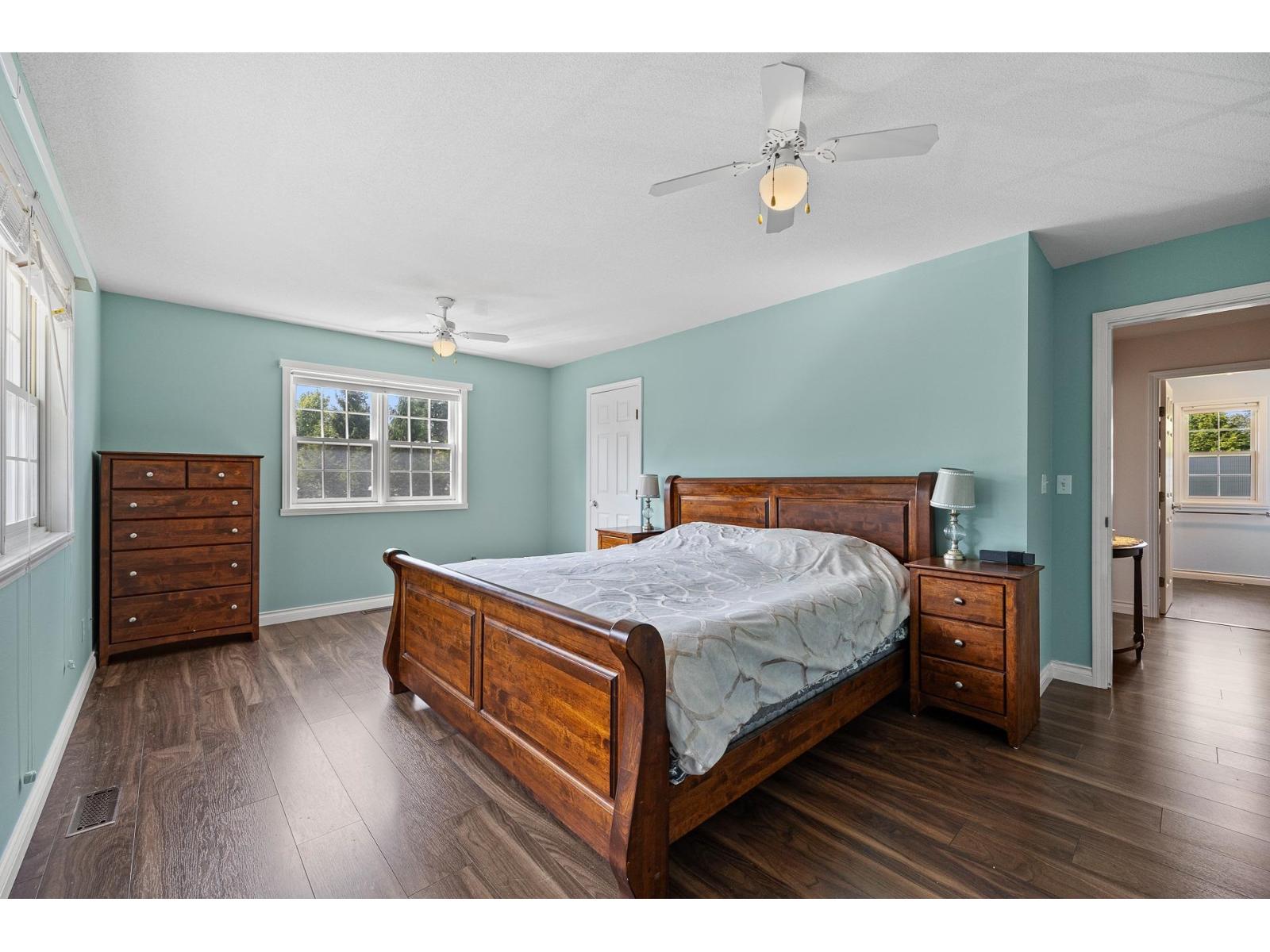 13849 20 AVENUE, Surrey