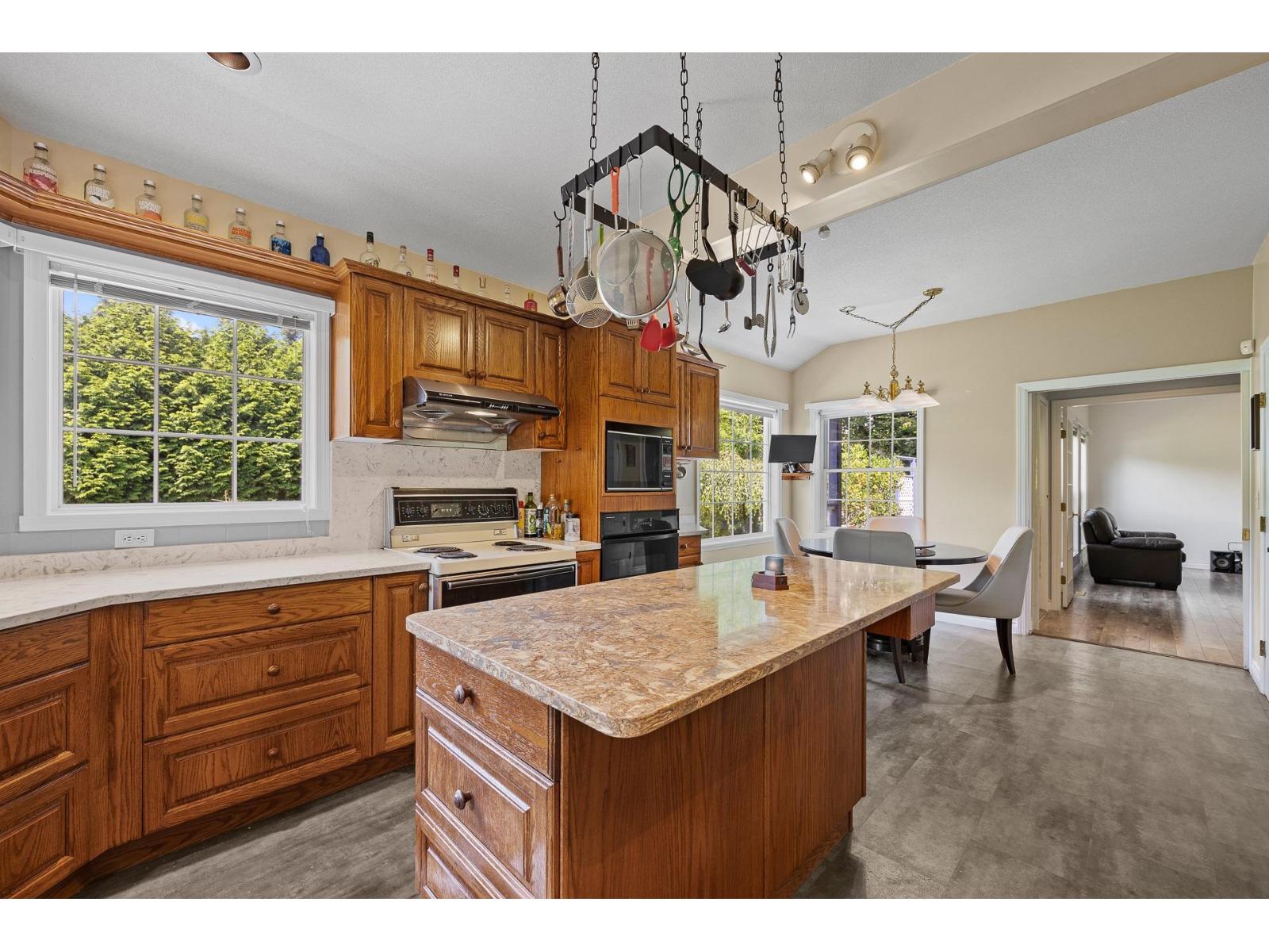 13849 20 AVENUE, Surrey