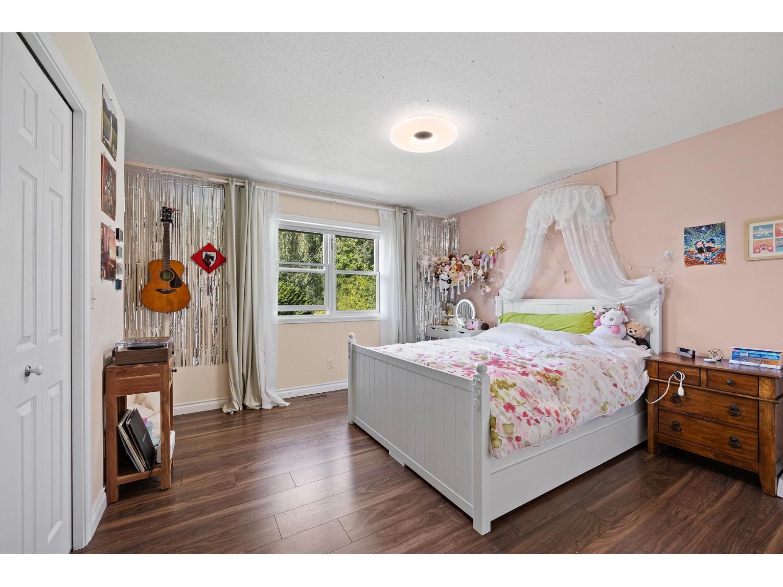 13849 20 AVENUE, Surrey