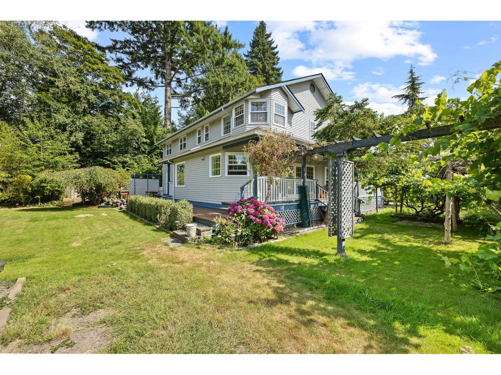 13849 20 AVENUE, Surrey