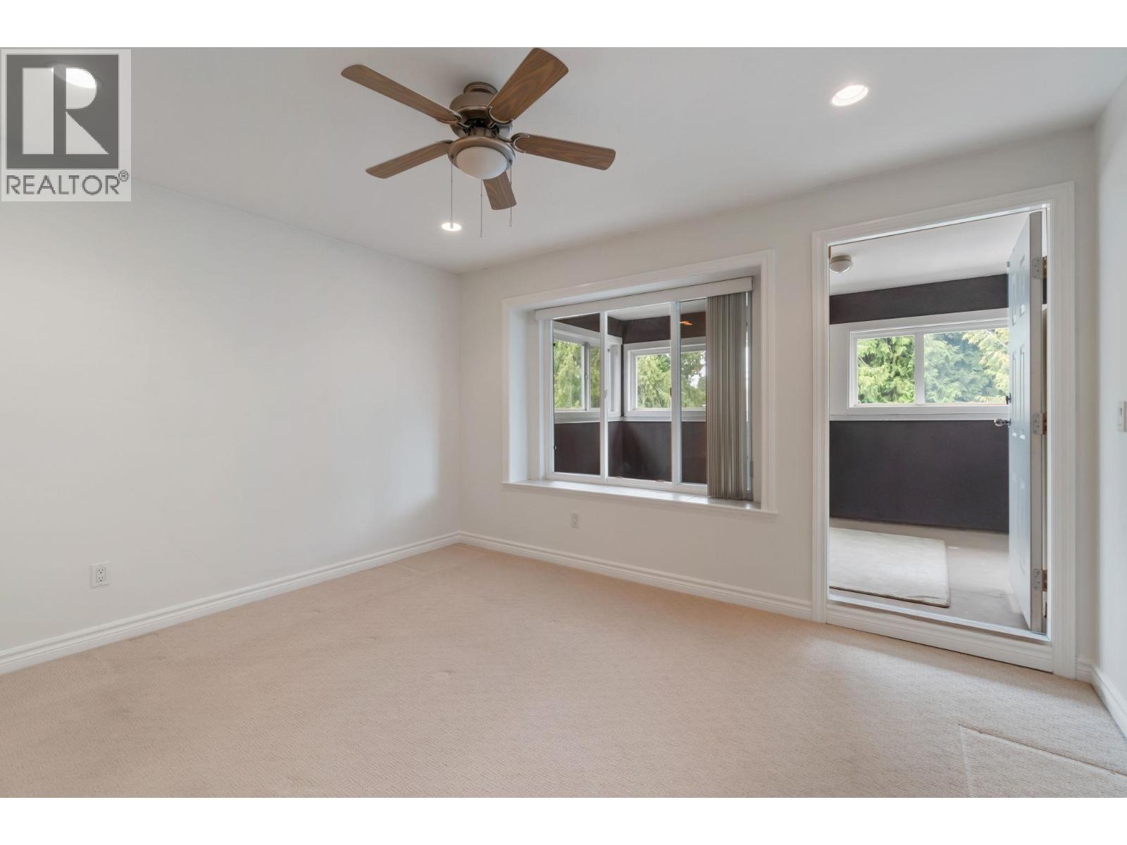 Photo 15 of 6475 Sperling Avenue, Burnaby BC