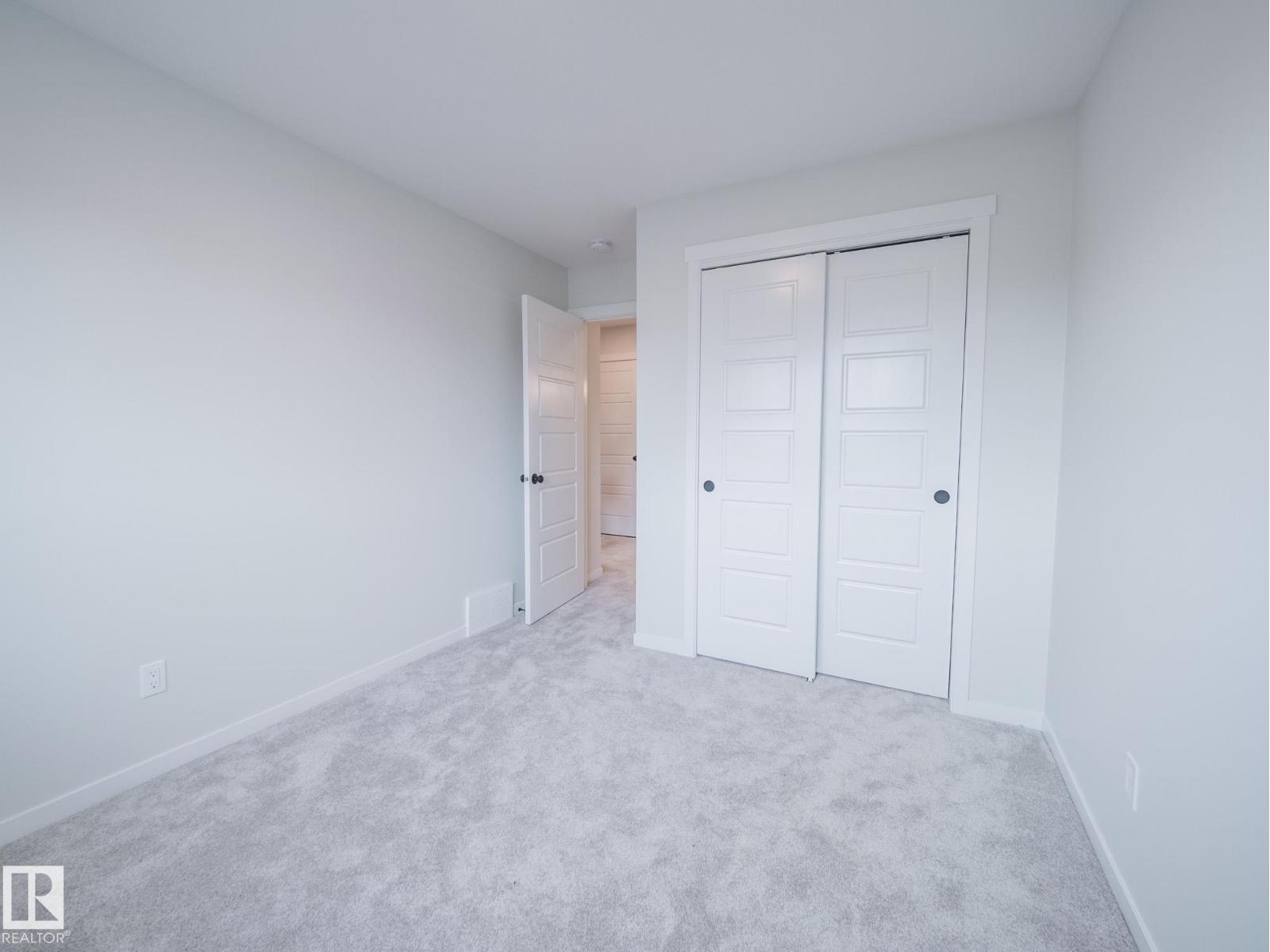 3 ETON LI, Spruce Grove