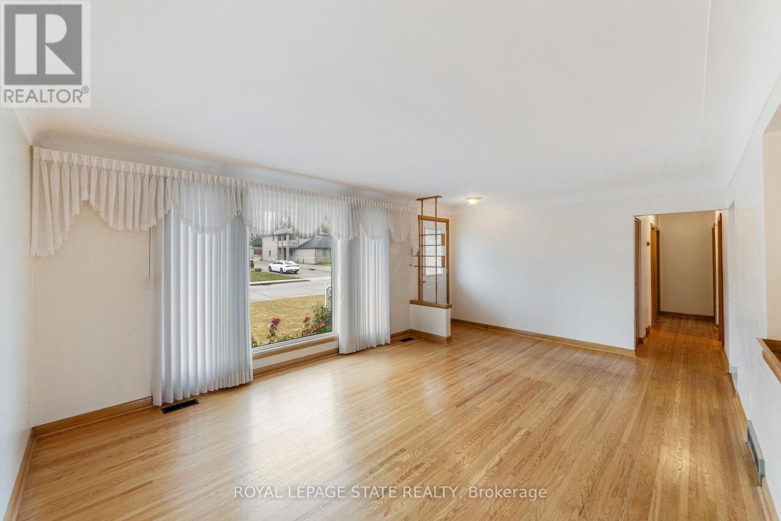 Photo 36 of 347 Hixon Road, Hamilton ON