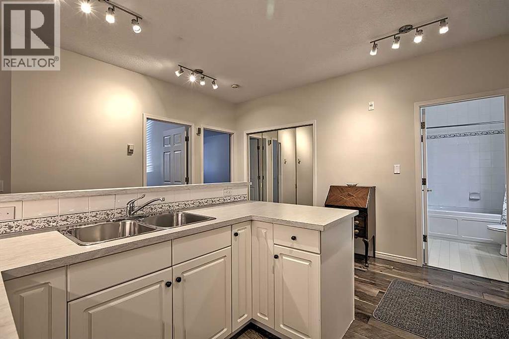 Single Family House for Sale in   Paliswood Road SW Palliser Calgary 