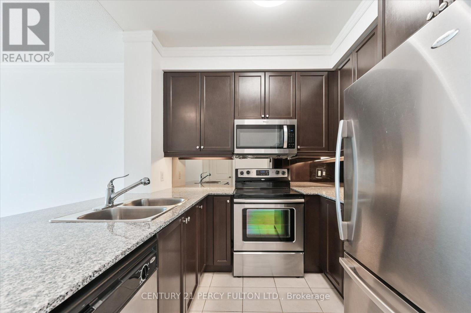 Photo 14 of 317 20 Bloorview Place, Toronto ON