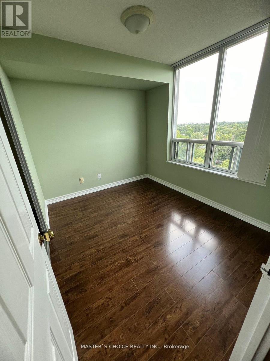 Photo 3 of 1806 28 Empress Avenue, Toronto ON