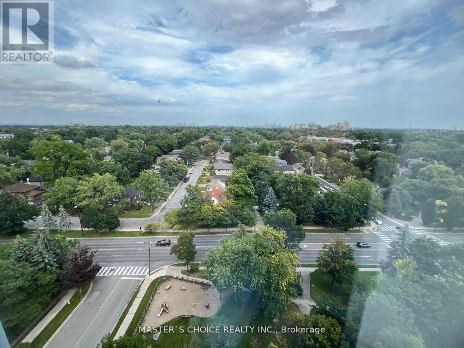 Photo 17 of 1806 28 Empress Avenue, Toronto ON