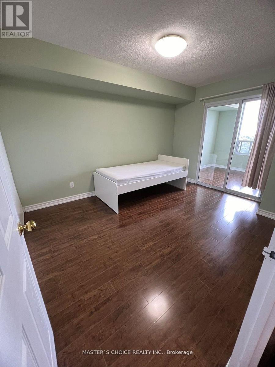 Photo 5 of 1806 28 Empress Avenue, Toronto ON