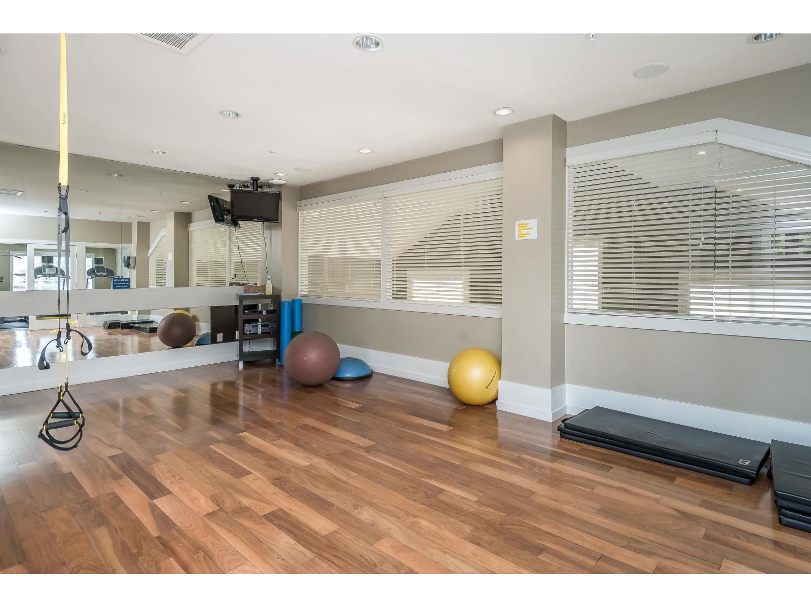 Photo 6 of 252 2501 161 A Street, Surrey BC