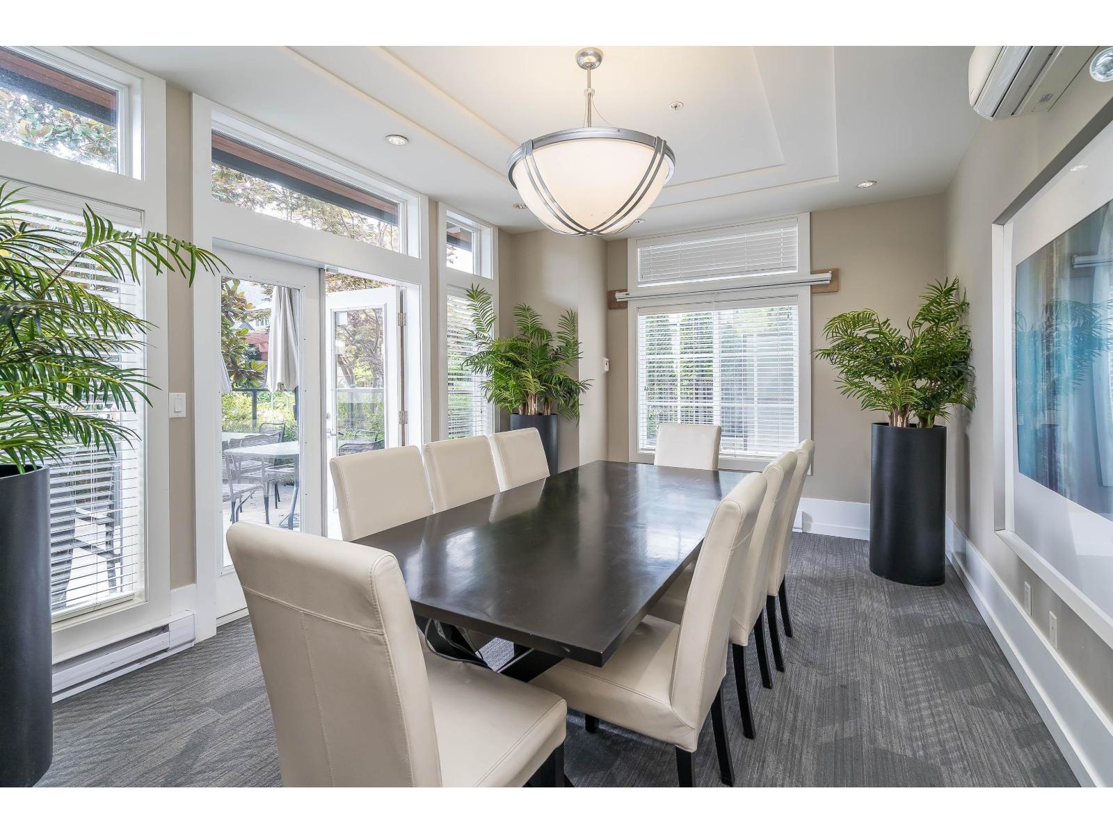 Photo 5 of 252 2501 161 A Street, Surrey BC