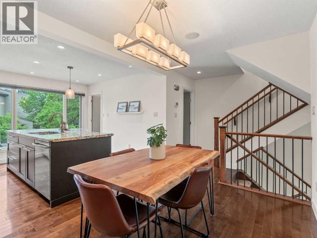 Single Family House 4 Level for Sale in  Point Mckay Road NW Point McKay Calgary 