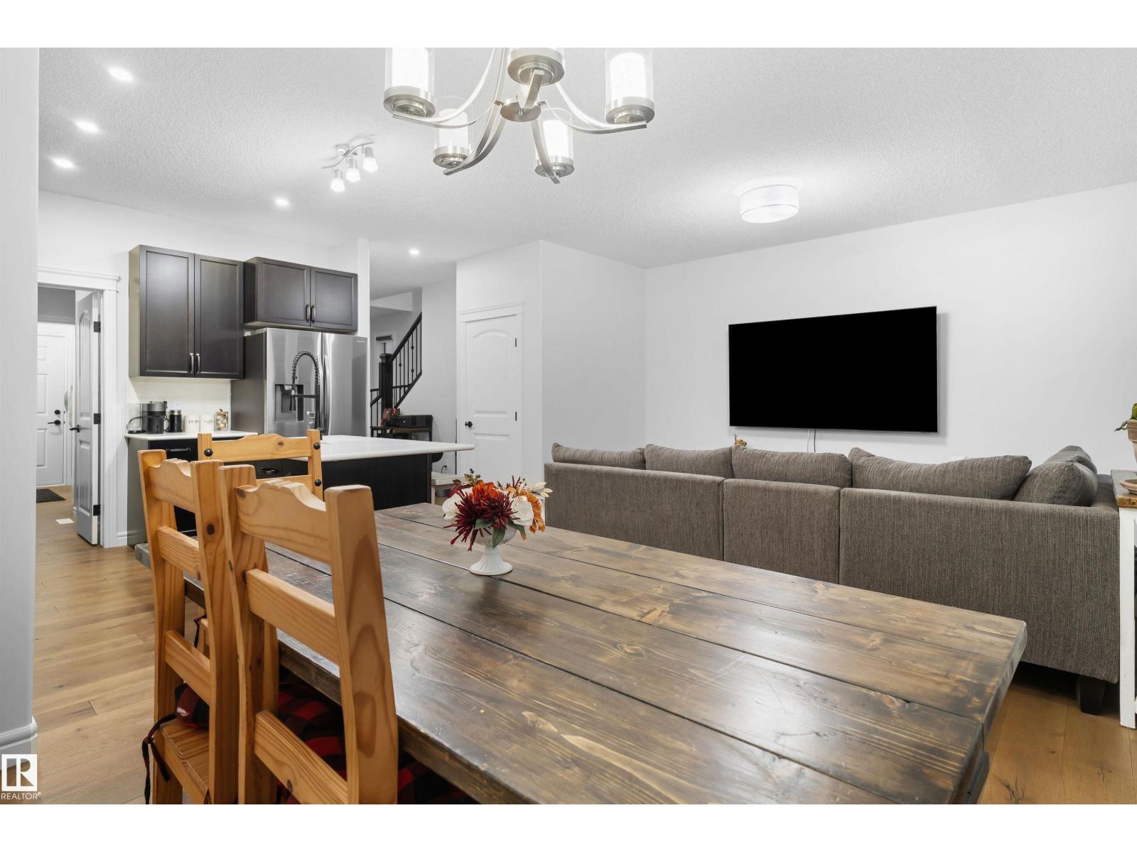 Photo 18 of 449 Conroy Cr Sw Sw, Edmonton AB