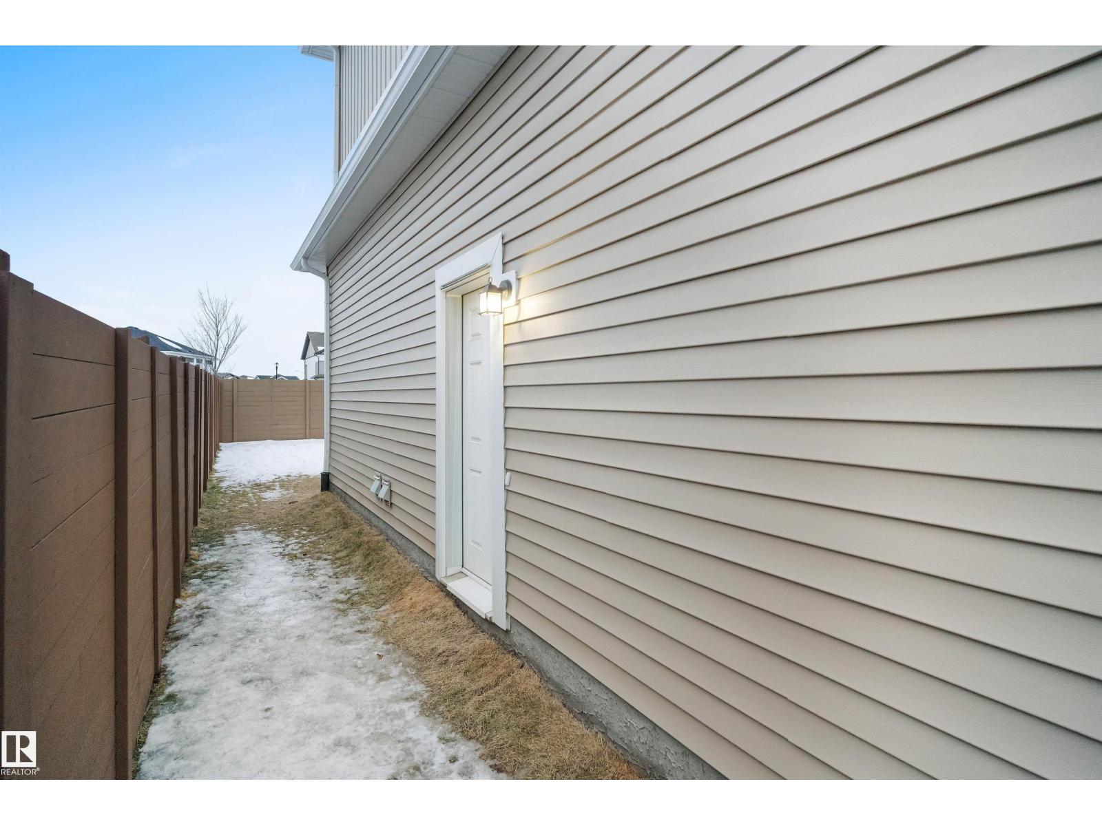 Photo 11 of 449 Conroy Cr Sw Sw, Edmonton AB