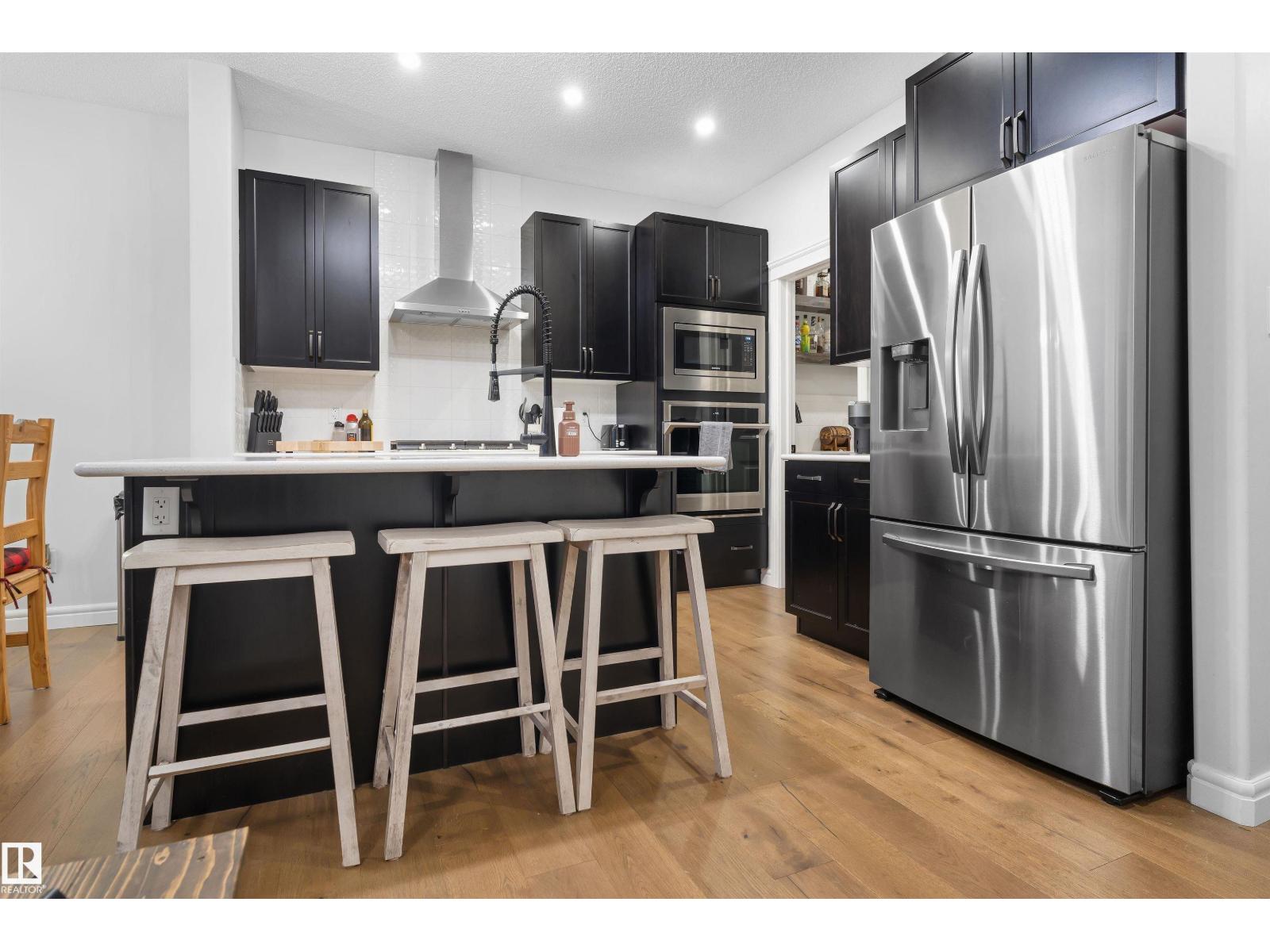 Photo 10 of 449 Conroy Cr Sw Sw, Edmonton AB