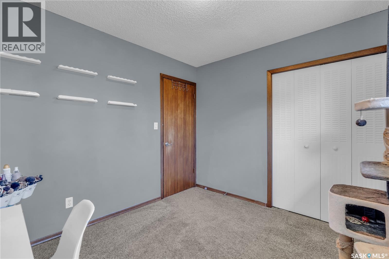 Photo 11 of 156 Carmichael Road, Regina SK