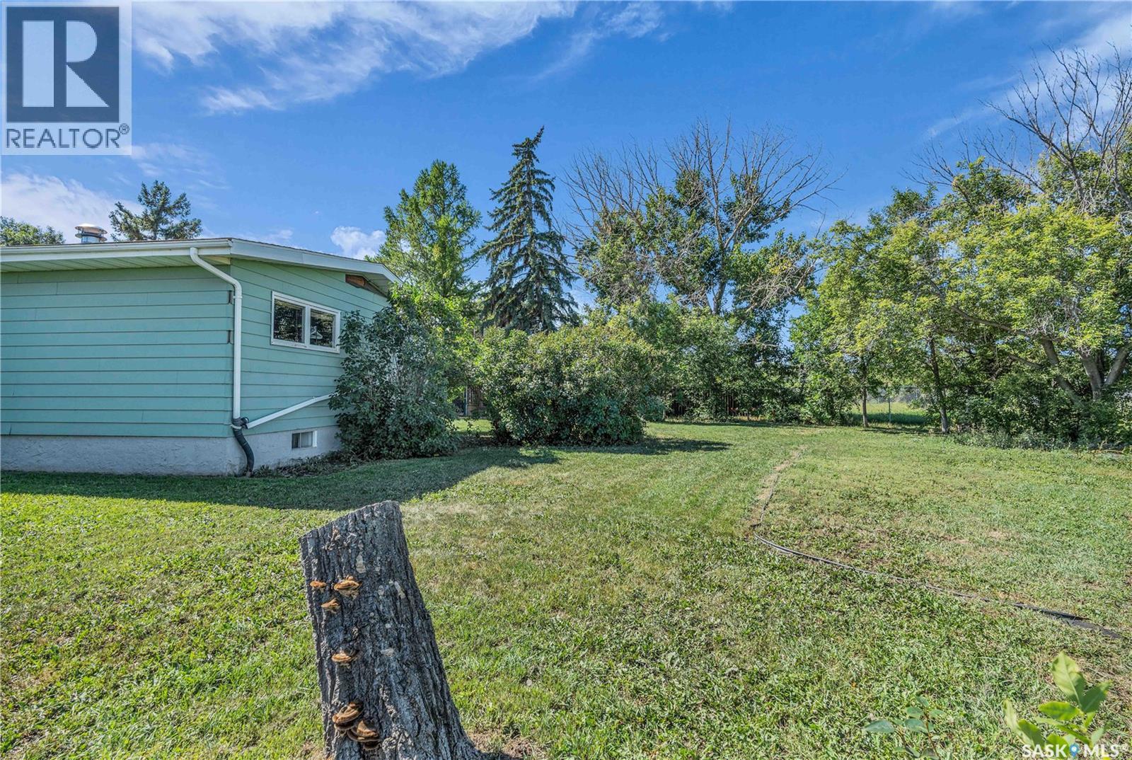 Photo 16 of 156 Carmichael Road, Regina SK