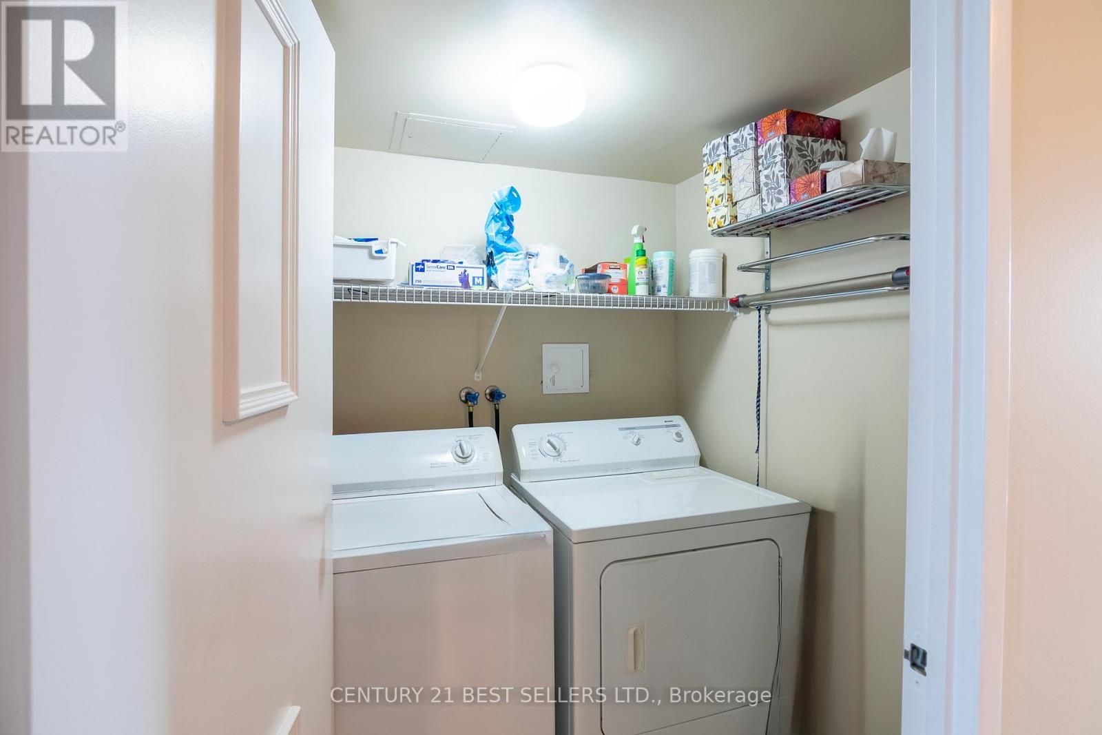 Photo 21 of 1803 3650 Kaneff Crescent, Mississauga ON