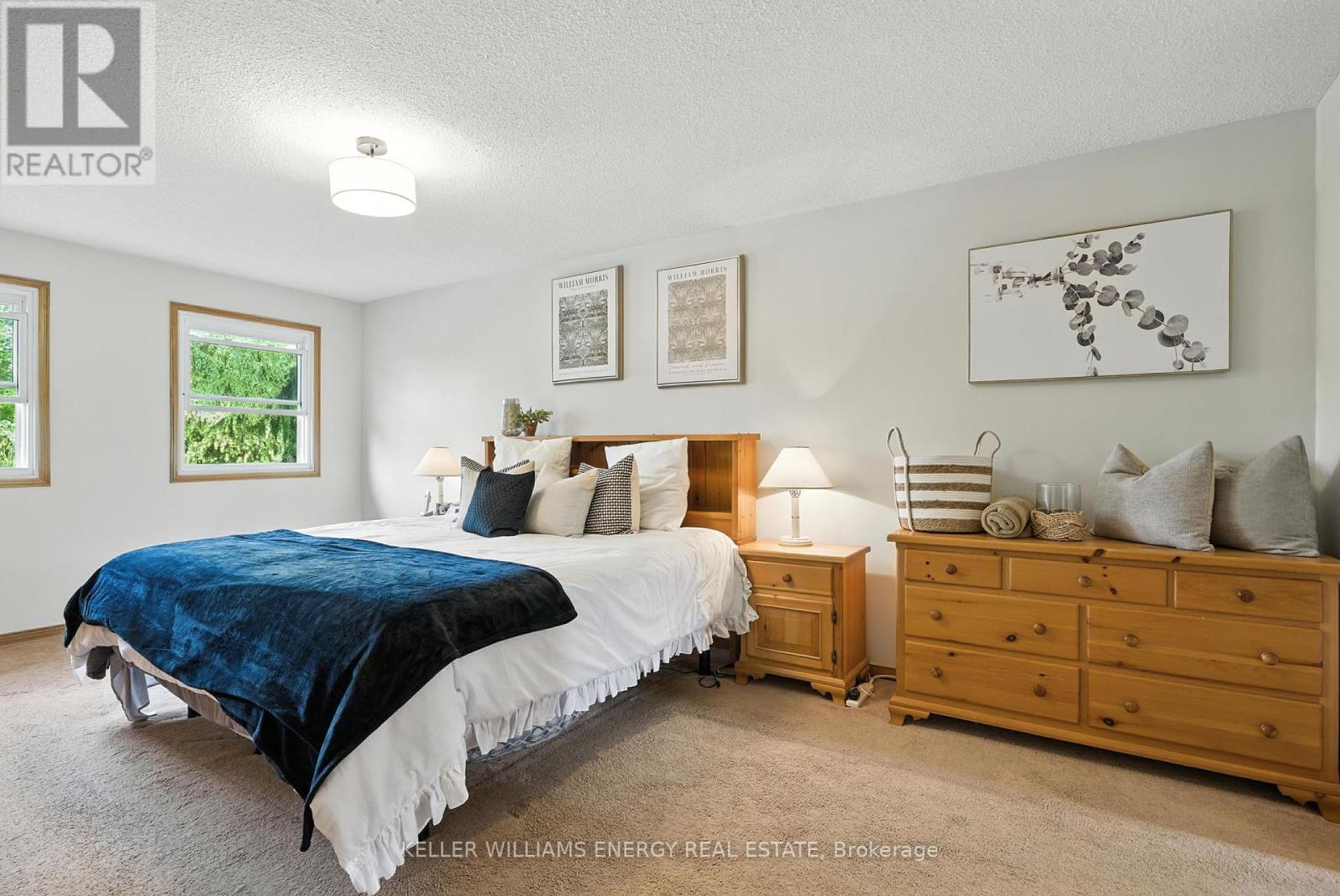 Photo 44 of 49 Cairns Drive, Markham ON