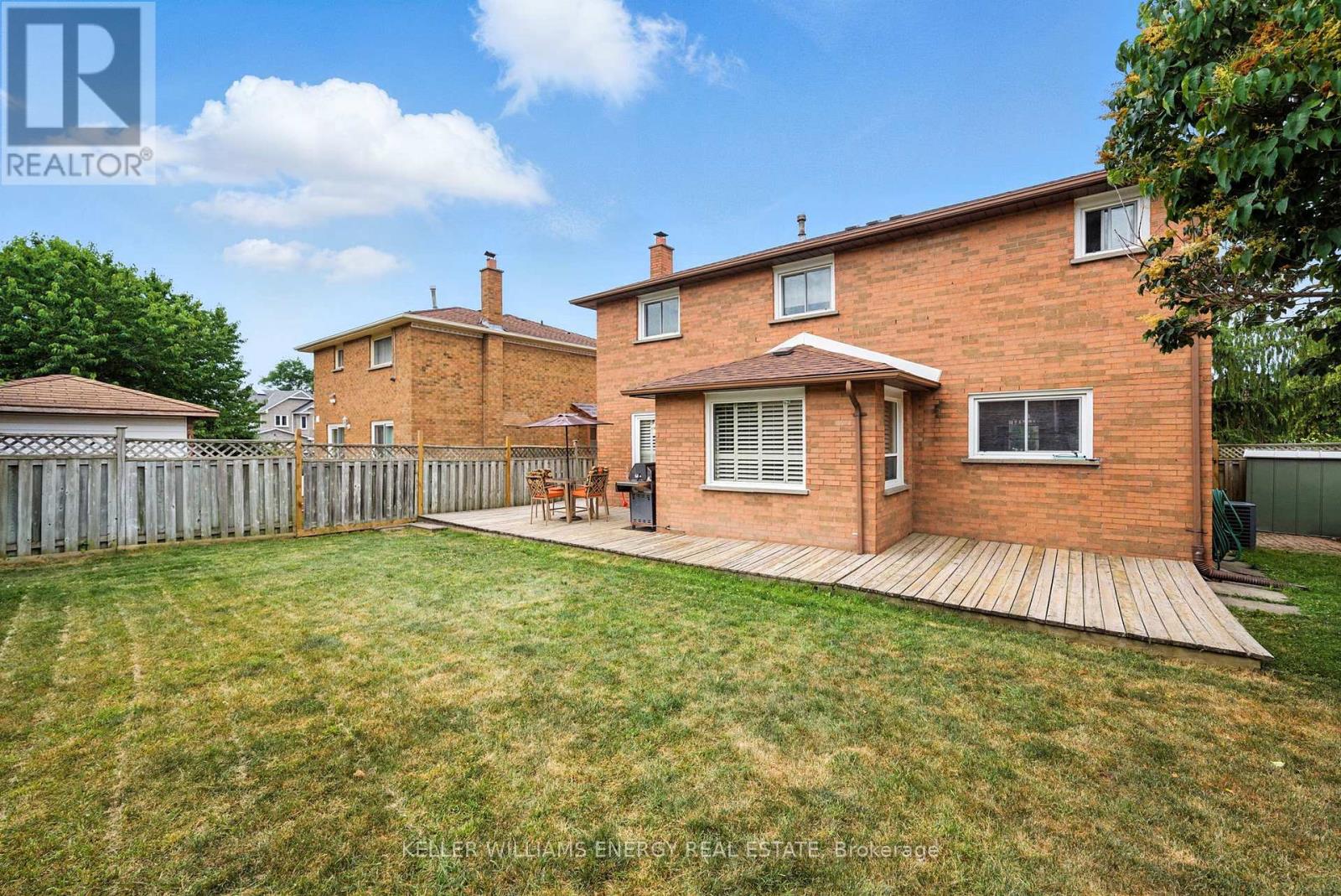 Photo 41 of 49 Cairns Drive, Markham ON