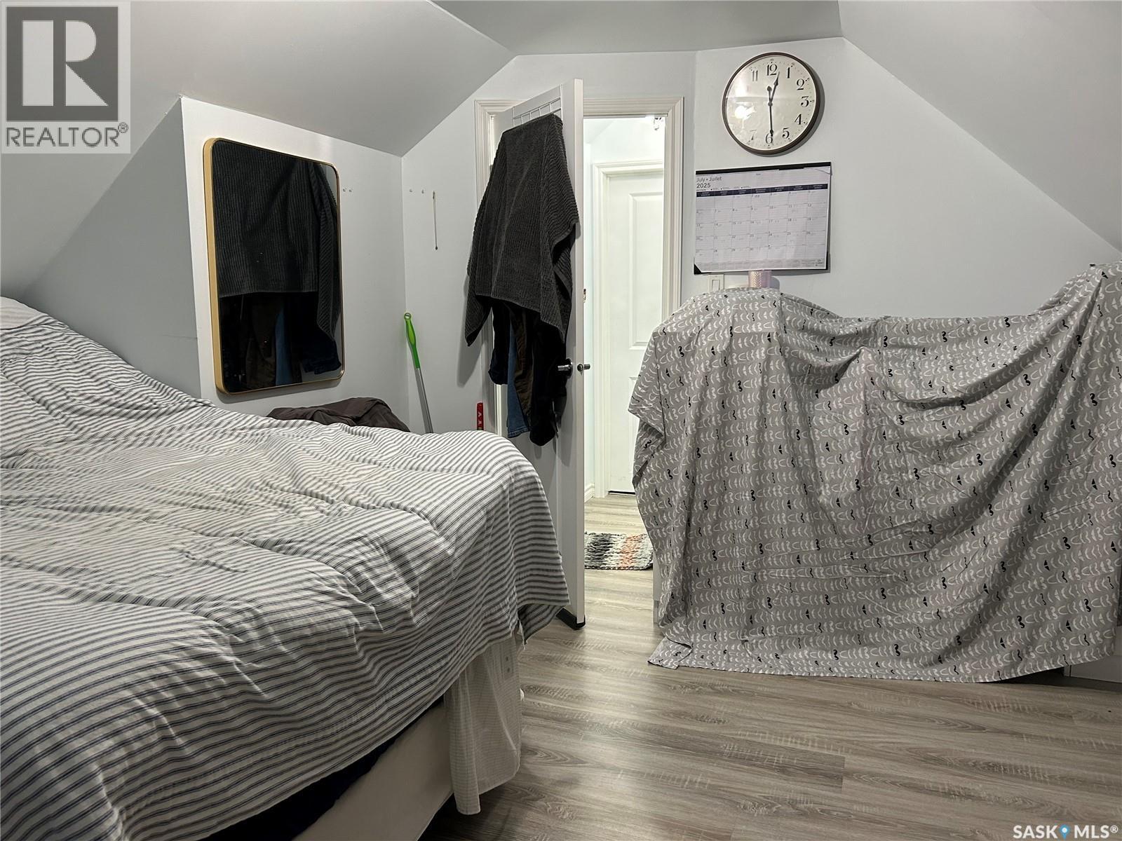 Photo 19 of 1121 2nd Street, Estevan SK