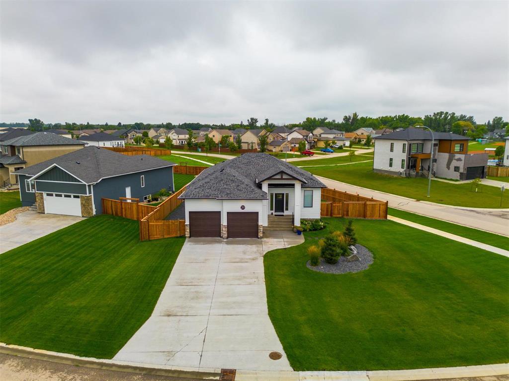 Photo 3 of 29 Cairn Crescent, Dugald MB