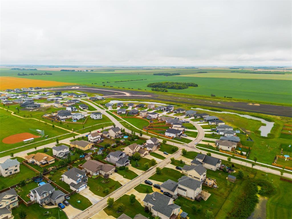 Photo 44 of 29 Cairn Crescent, Dugald MB