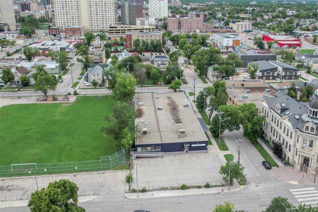 Photo 39 of 434 Elgin Avenue, Winnipeg MB