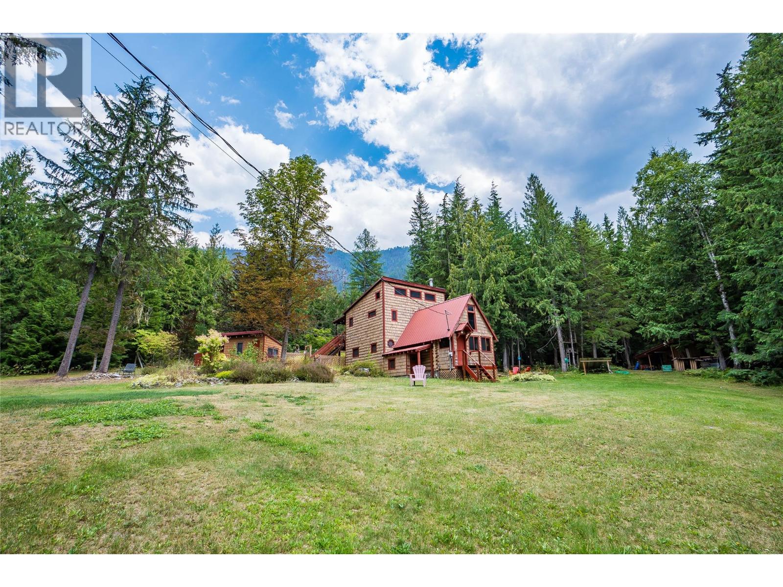 Photo 10 of 8780 Martens Road, Slocan BC