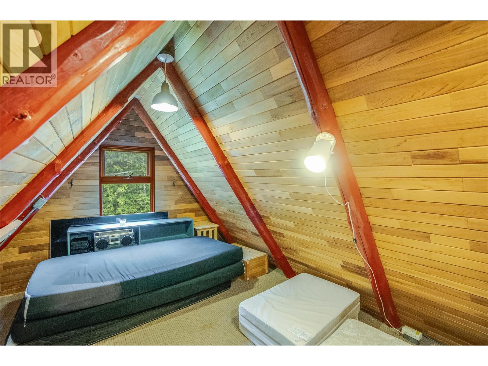 Photo 9 of 8780 Martens Road, Slocan BC