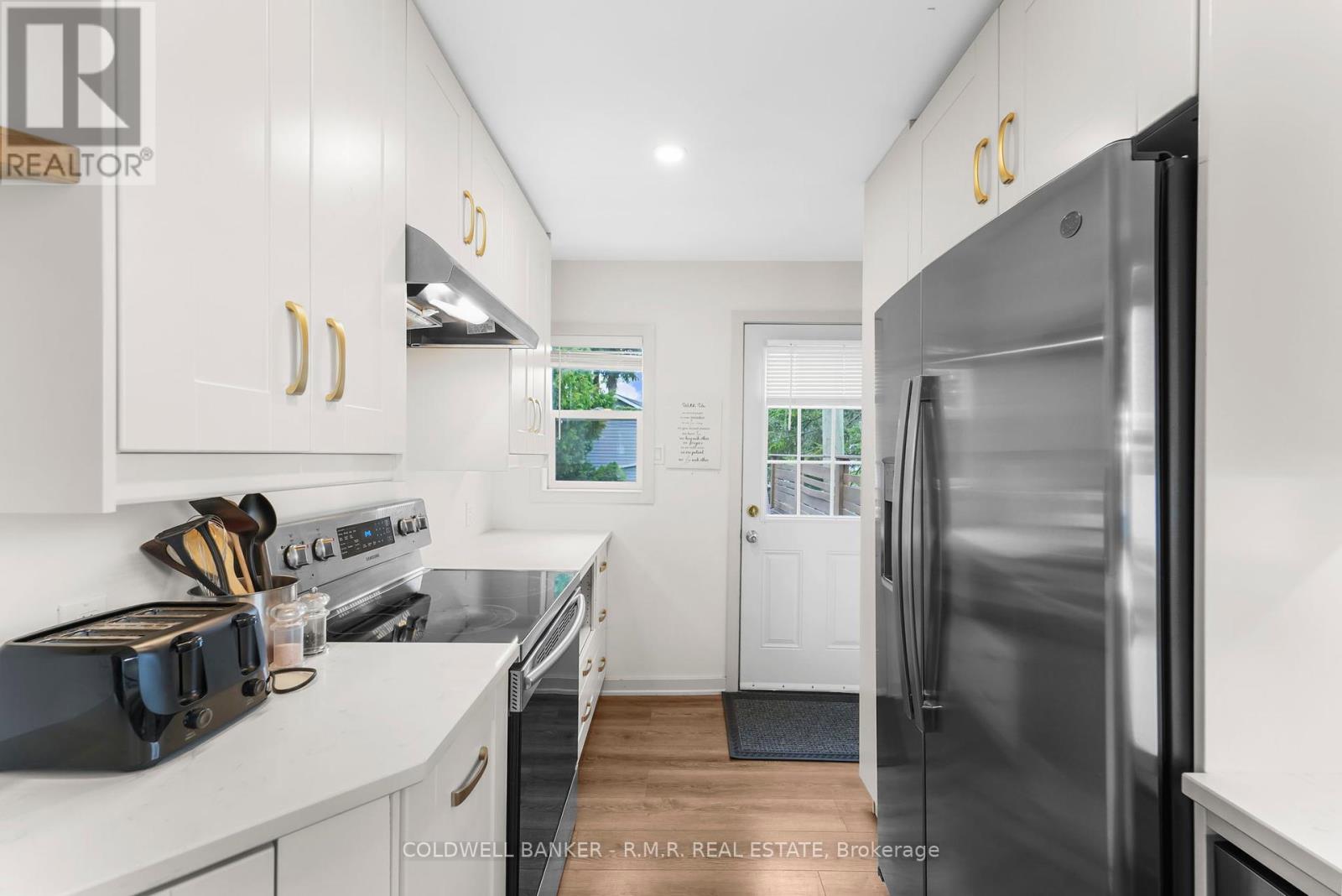 Photo 10 of 485 Wolsely Street, Peterborough ON