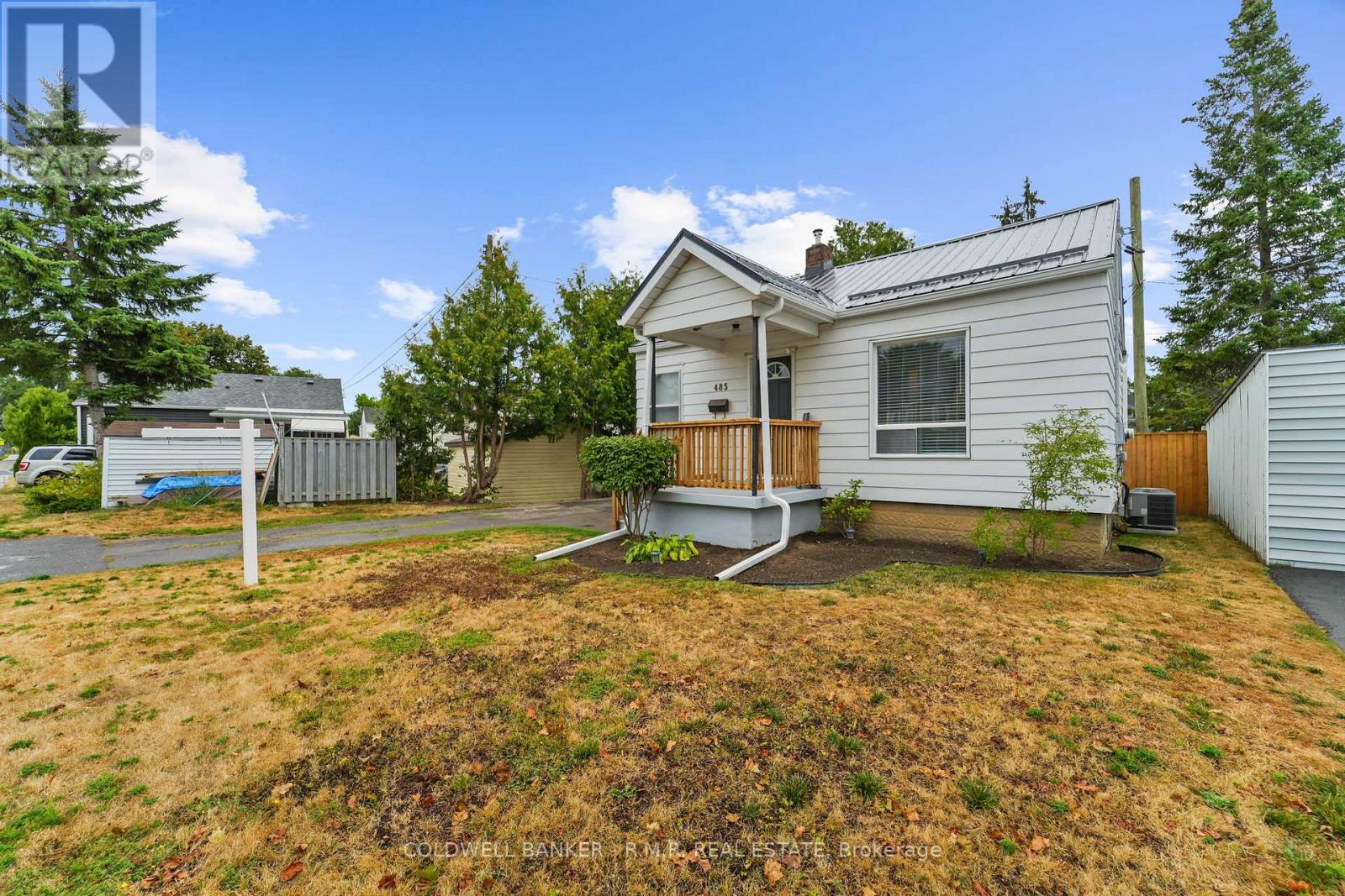 Photo 2 of 485 Wolsely Street, Peterborough ON