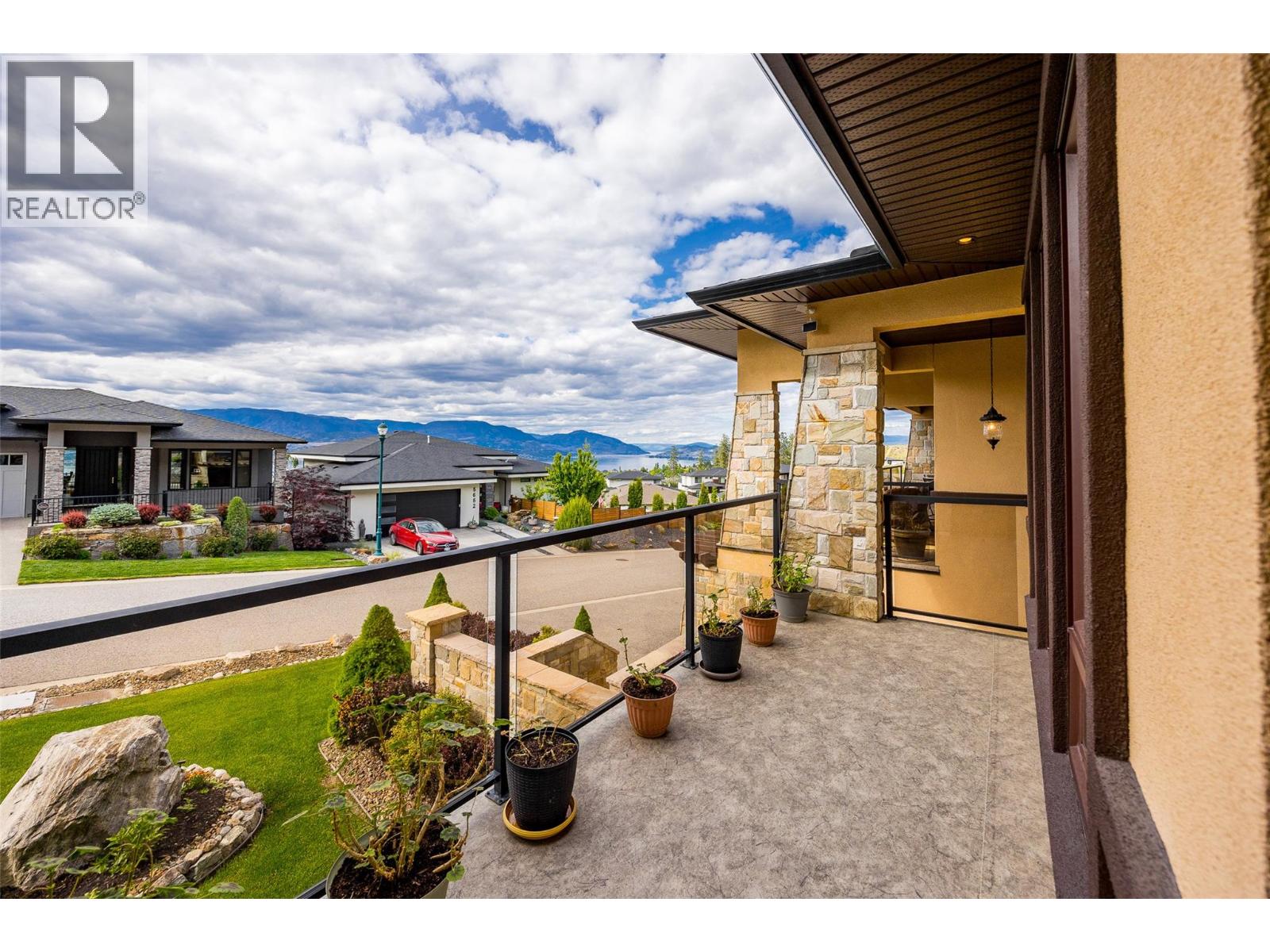  5661 Jasper Way, Kelowna