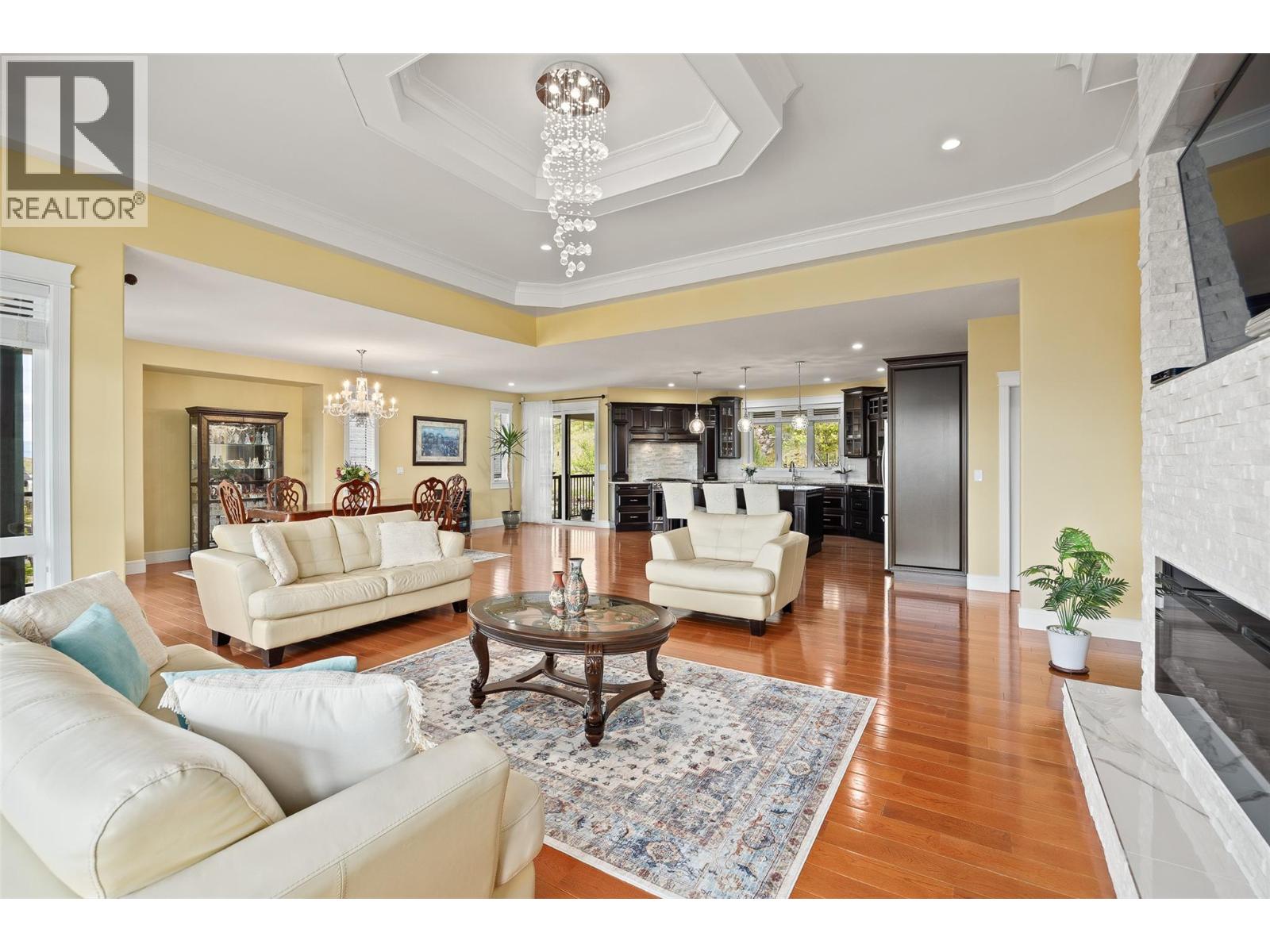  5661 Jasper Way, Kelowna