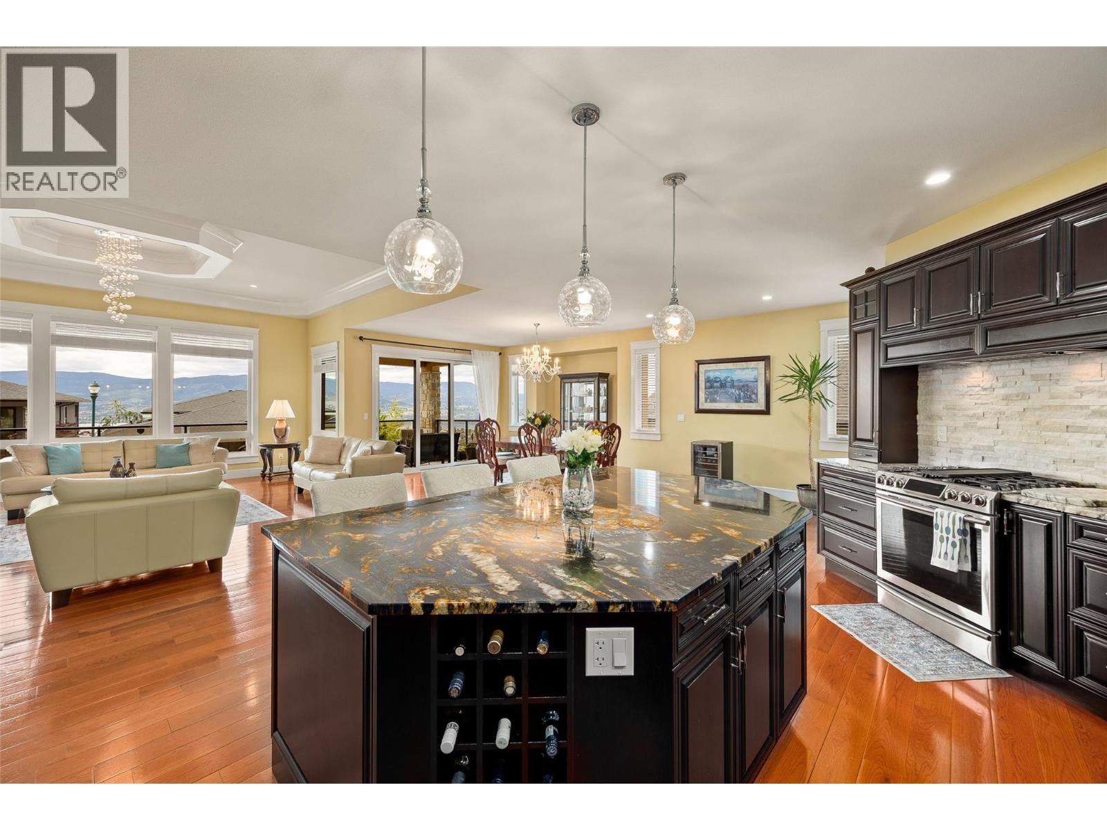  5661 Jasper Way, Kelowna