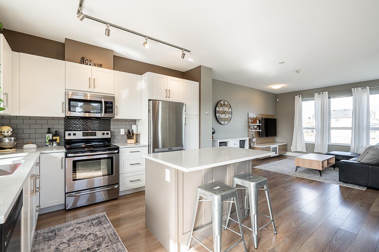 Photo 12 of 85 19477 72 A Avenue, Surrey BC