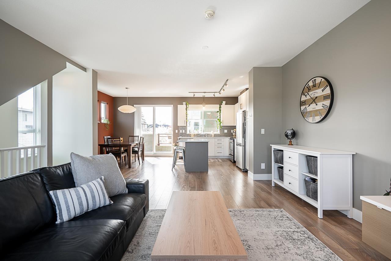 Photo 4 of 85 19477 72 A Avenue, Surrey BC