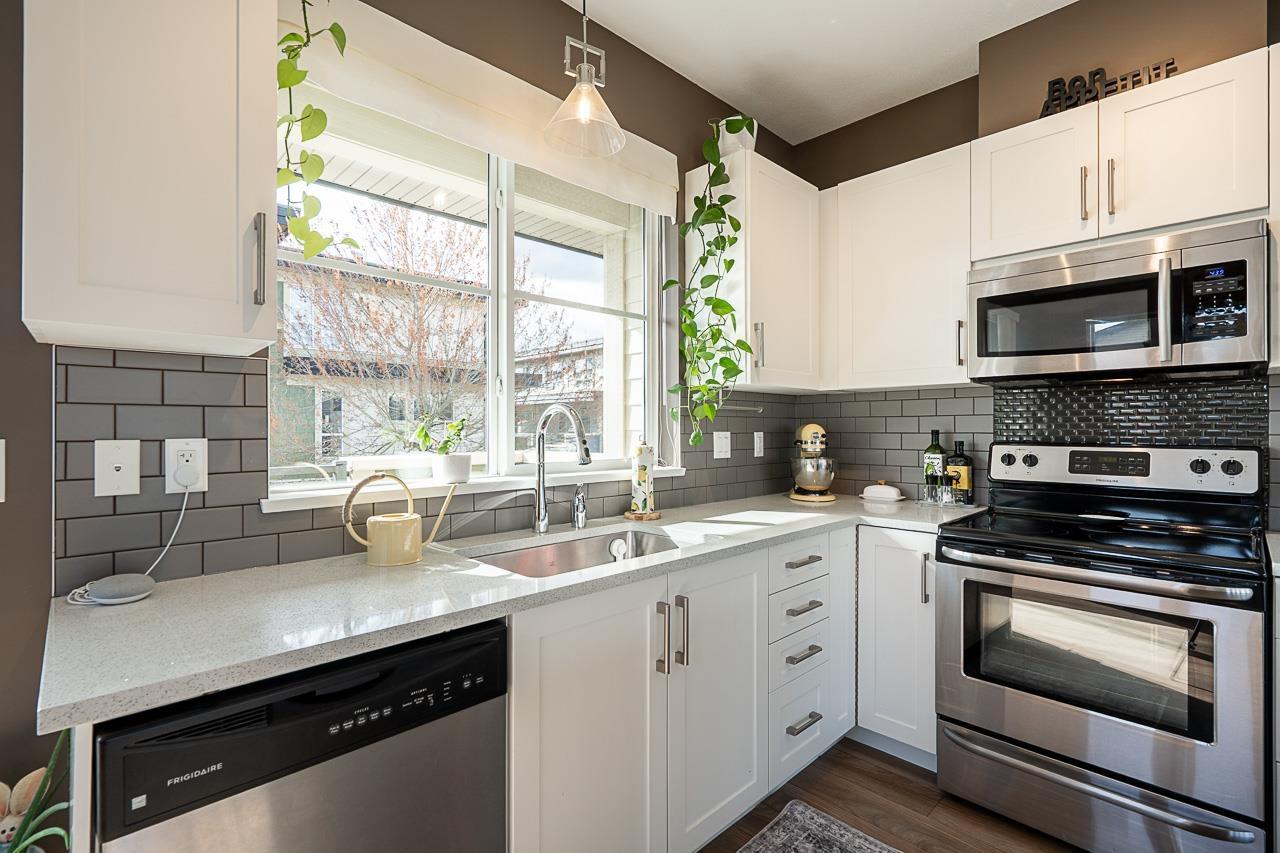 Photo 8 of 85 19477 72 A Avenue, Surrey BC
