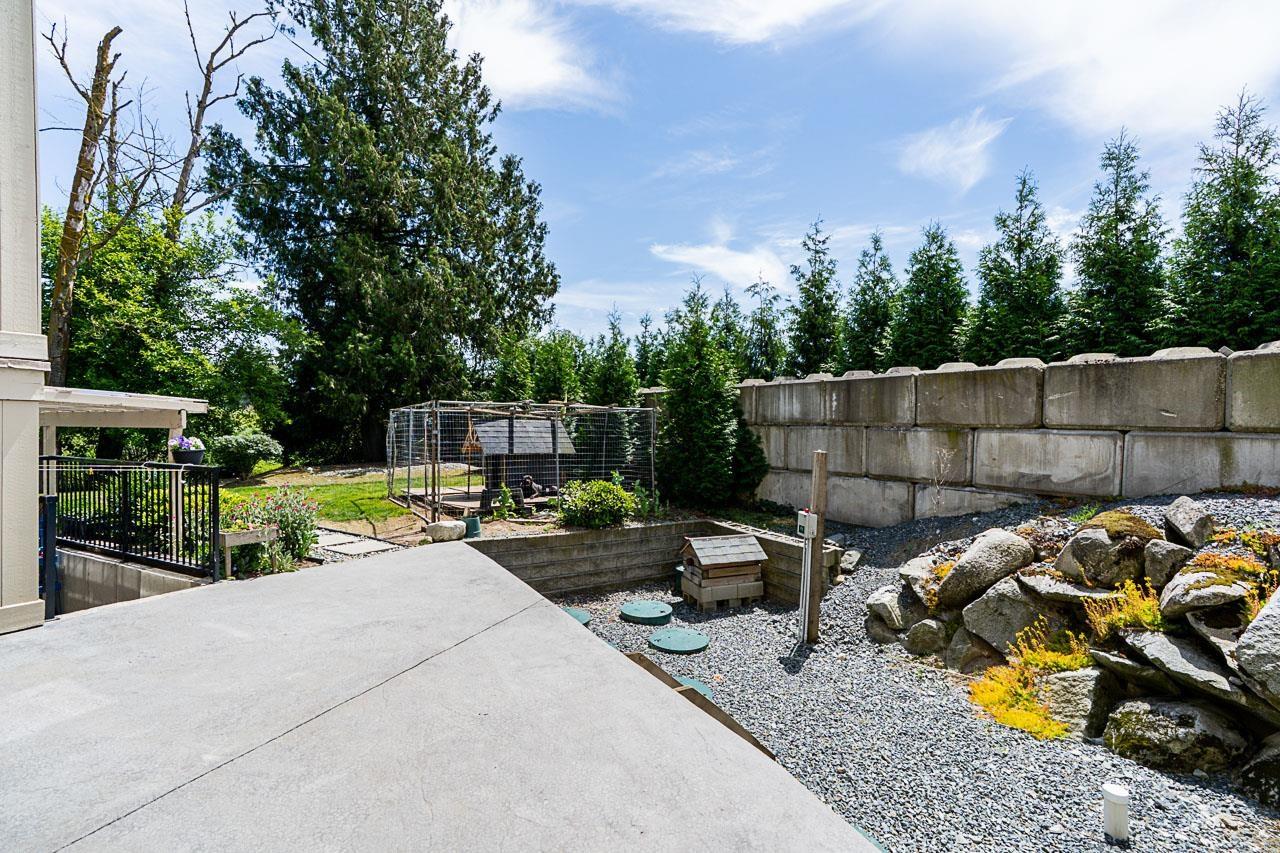 Photo 29 of 27562 48 Avenue, Langley BC