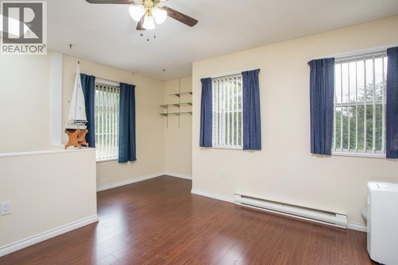 Photo 3 of 10 12071 232 B Street, Maple Ridge BC